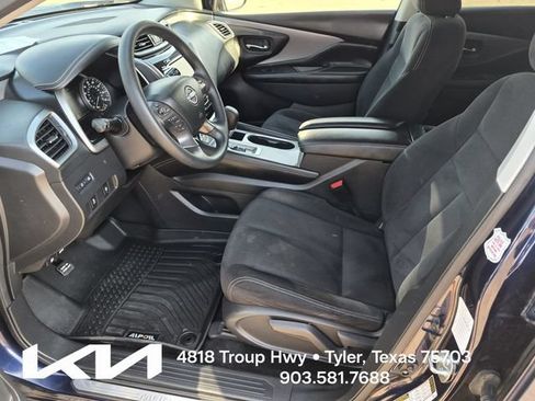 Used 2023 Nissan Murano S FWD image 16