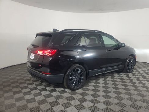 Used 2023 Chevrolet Equinox RS image 4