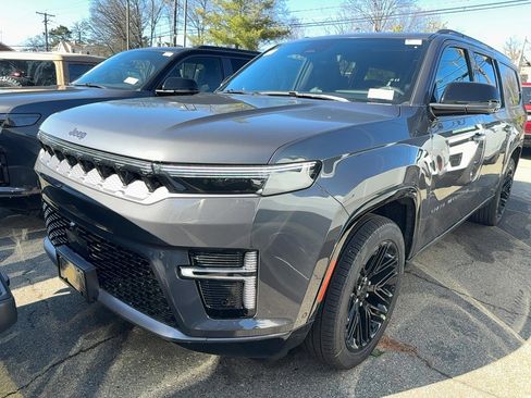 New 2026 Jeep Grand Wagoneer L Limited AWD/4WD image 1