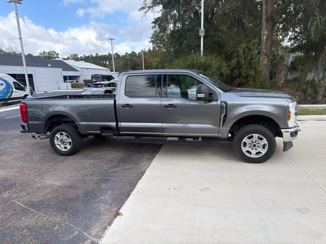 Used 2026 Ford F250 XLT AWD/4WD image 3