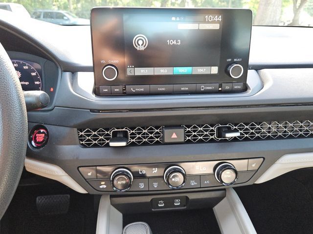 Certified 2023 Honda Accord EX image 18
