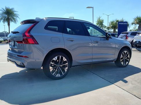 New 2026 Volvo XC60 B5 Plus w/ Protection Package Premier image 5