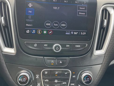 Used 2023 Chevrolet Malibu LT FWD image 20