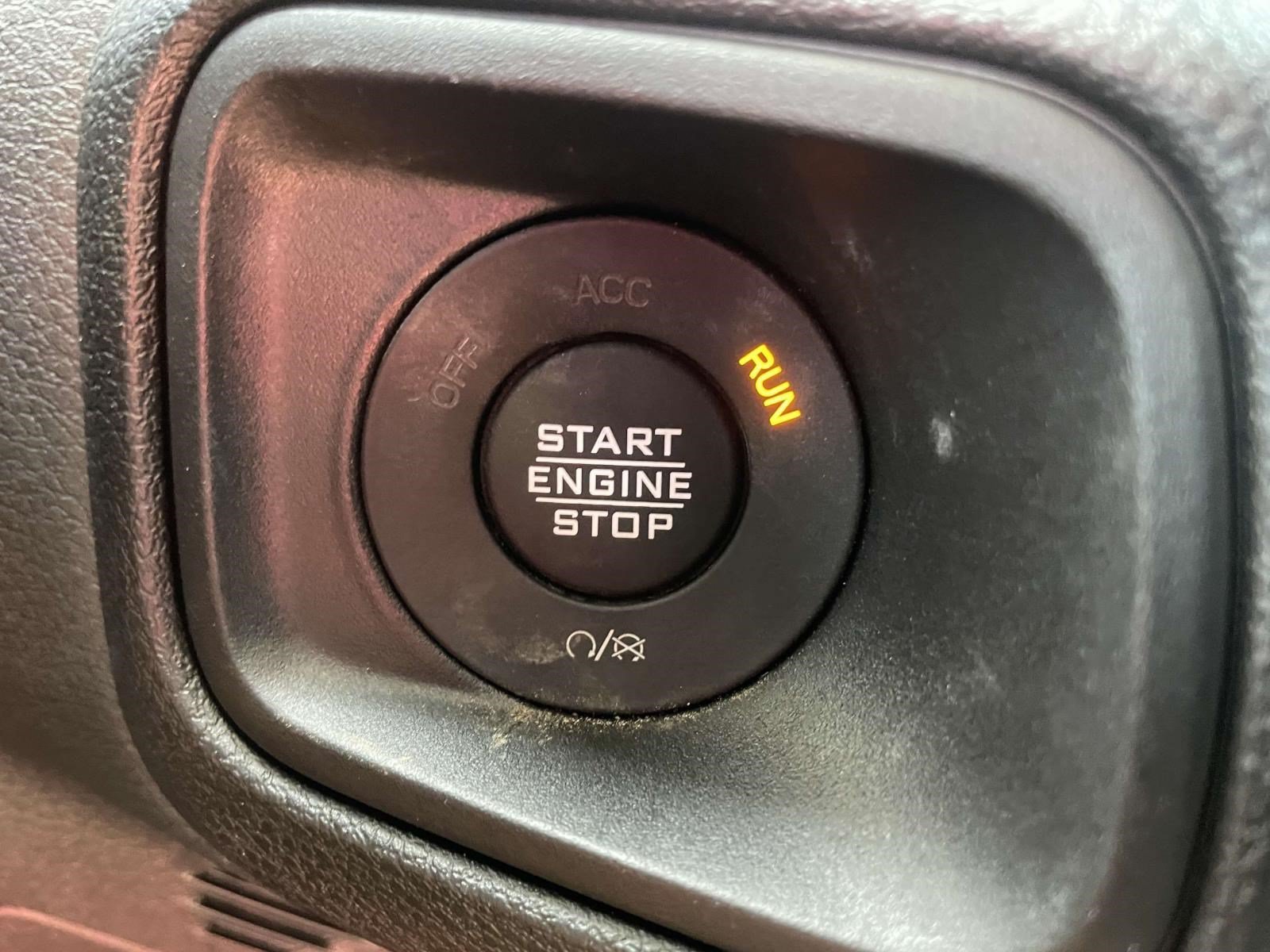 Used 2026 Jeep Gladiator Sport AWD/4WD image 26