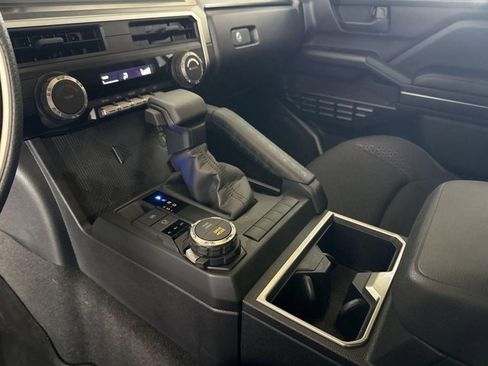 Used 2025 Toyota 4Runner SR5 image 15