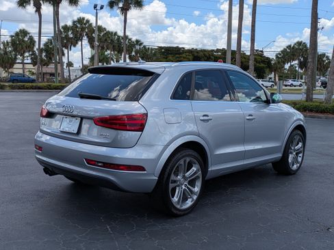 Used 2015 Audi Q3 2.0T Prestige w/ Prestige Package AWD/4WD image 6