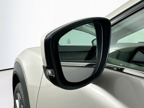Used 2023 MAZDA CX-30 AWD 2.5 S w/ Premium Package image 16
