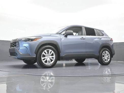 Used 2026 Toyota Corolla Cross L FWD image 48