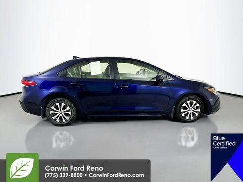 Used 2022 Toyota Corolla LE FWD image 10