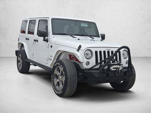 Used 2017 Jeep Wrangler Unlimited Sahara AWD/4WD image 3