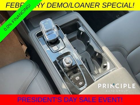 New 2026 Volvo XC90 B5 Plus w/ Protection Package Premier image 19