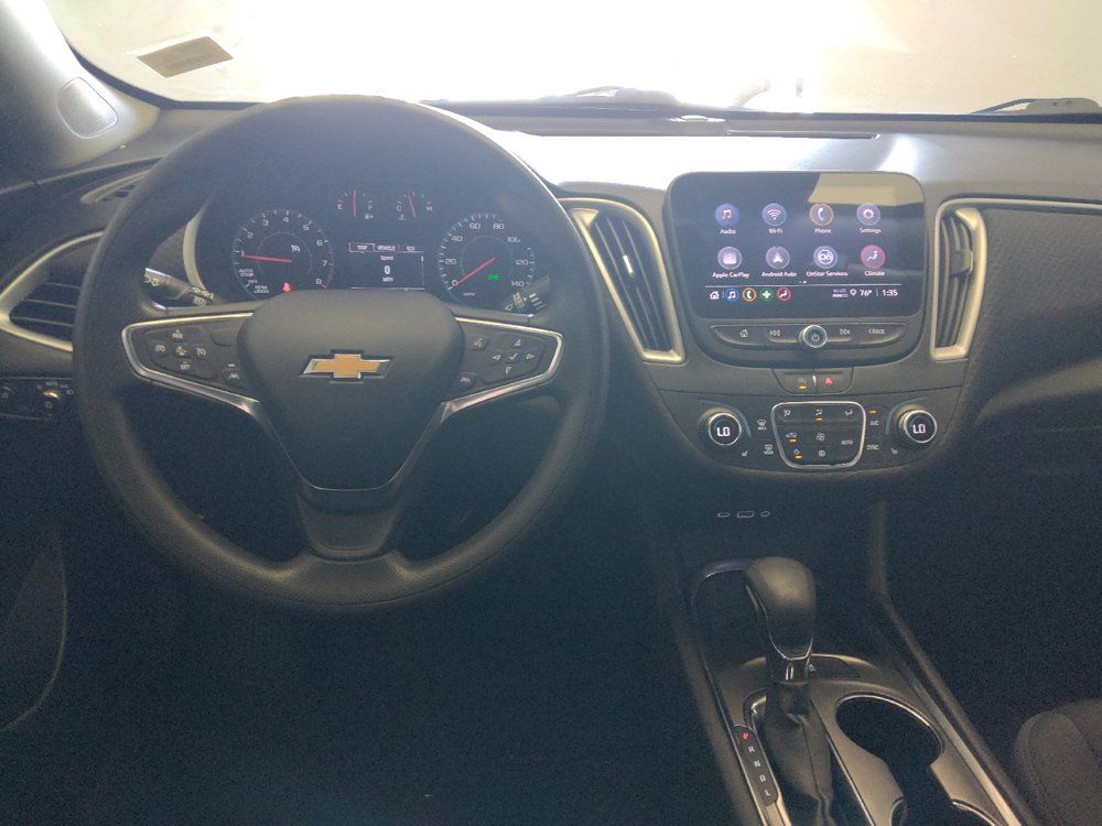 Used 2023 Chevrolet Malibu LT FWD image 22