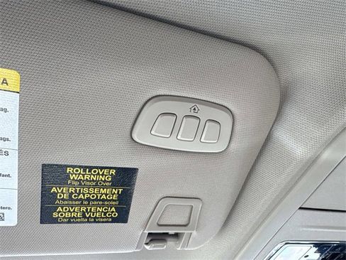 New 2026 Lincoln Corsair Reserve w/ Jet Appearance Package image 30