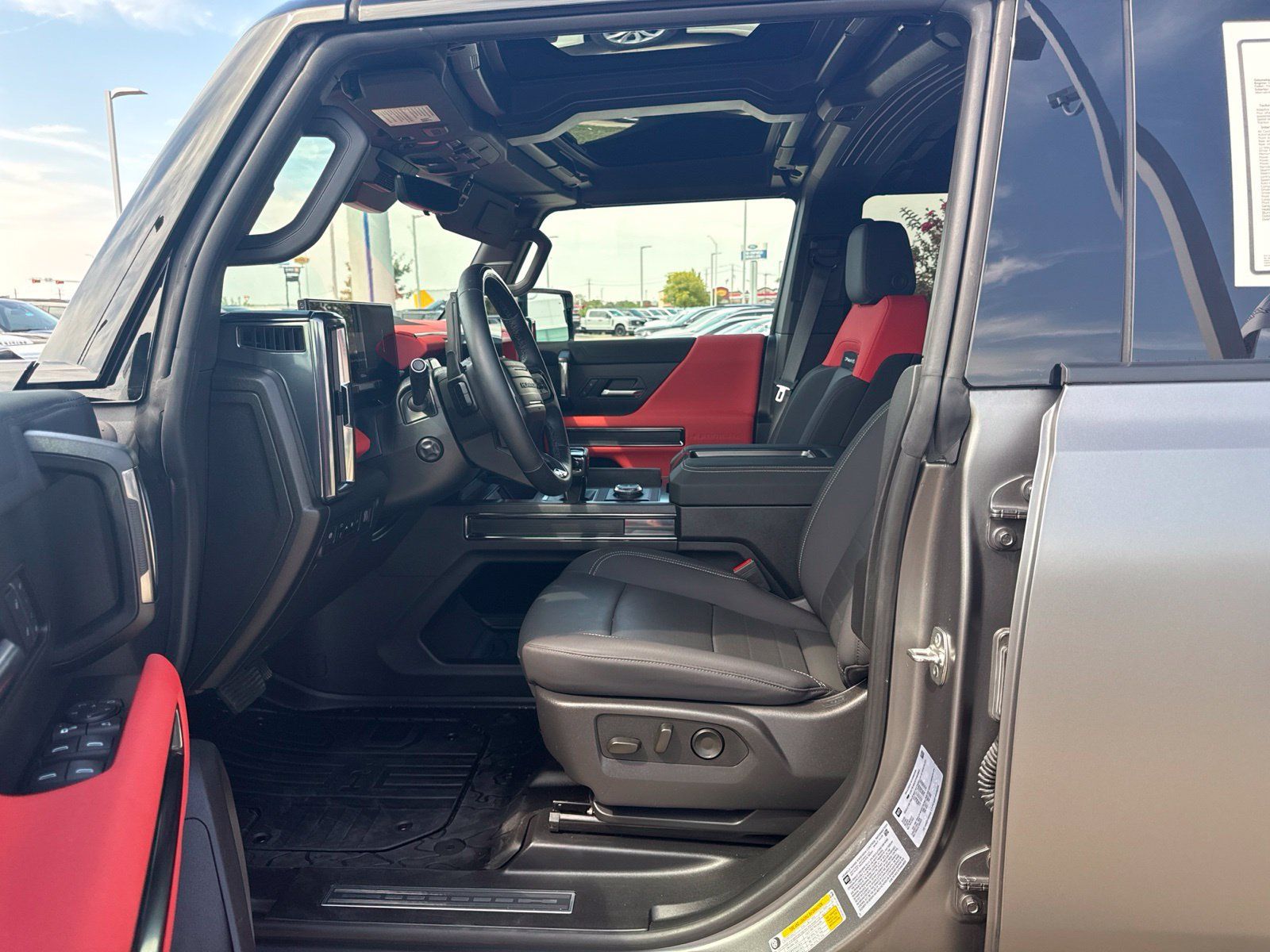Used 2026 GMC Hummer EV 3X w/ Carbon Fiber Edition Package AWD/4WD image 17
