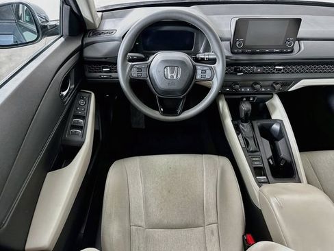 Certified 2023 Honda Accord EX image 4