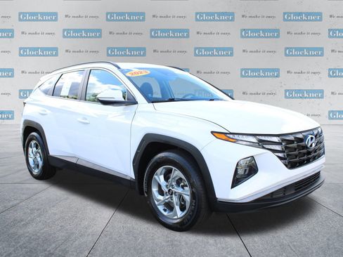 Used 2023 Hyundai Tucson SEL FWD image 3