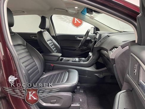 Used 2024 Ford Edge SEL image 22