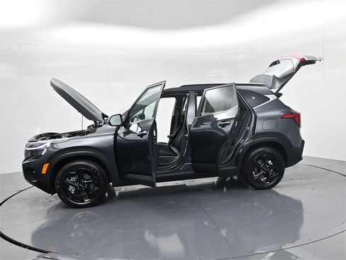 New 2026 Kia Seltos EX image 56