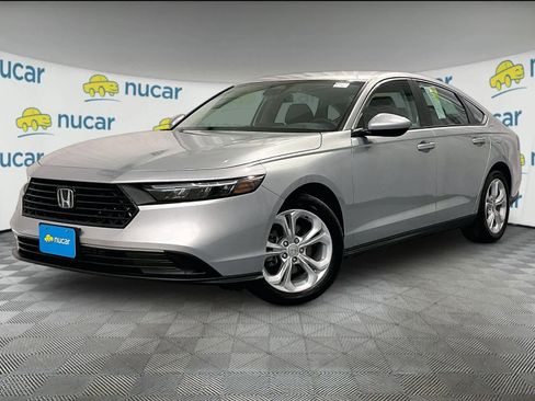 Used 2024 Honda Accord LX image 3