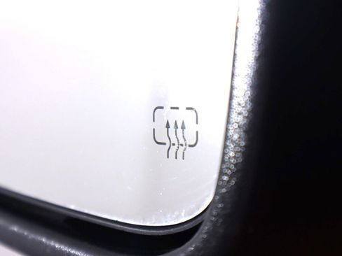 Used 2017 RAM 1500 Classic SLT image 27