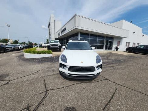 Used 2020 Porsche Macan S AWD/4WD image 5
