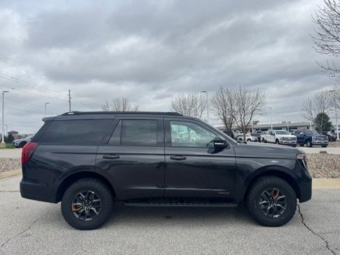 New 2026 Ford Expedition Tremor AWD/4WD image 9