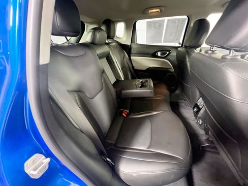 Used 2022 Jeep Compass Limited AWD/4WD image 25