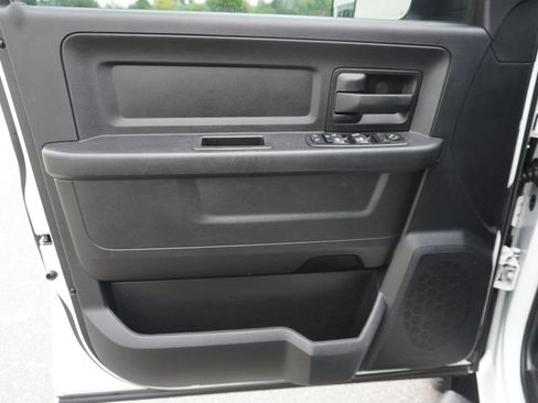 Used 2014 RAM 2500 Tradesman w/ Chrome Appearance Group AWD/4WD image 13