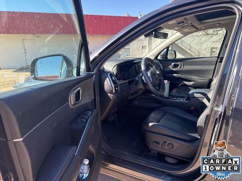 Used 2023 Kia Sorento X-Line EX image 9