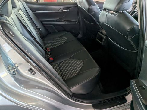 Used 2024 Toyota Camry SE FWD image 30