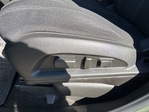 Certified 2015 Chevrolet Equinox LT w/ Driver Convenience Package image 15