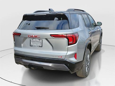 New 2026 GMC Terrain AT4 image 4