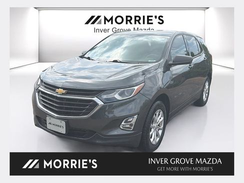 Used 2018 Chevrolet Equinox LS FWD image 1