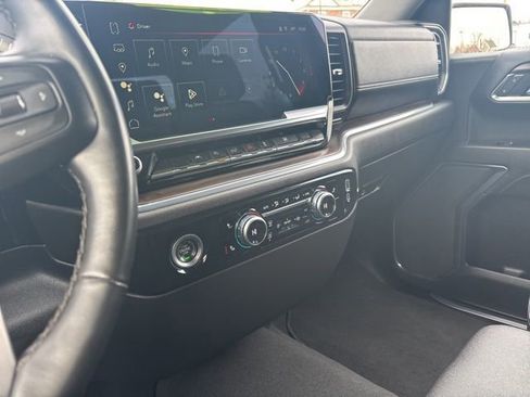 Used 2024 GMC Sierra 1500 SLT image 7
