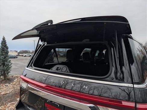Certified 2023 Lincoln Navigator L Reserve image 26