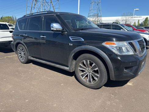 Used 2020 Nissan Armada SL image 3