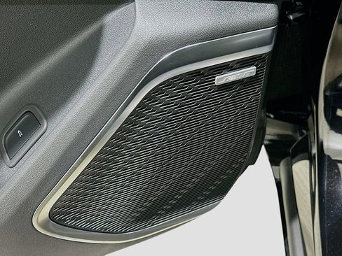 New 2026 Buick Enclave Sport Touring w/ Power Package FWD image 19