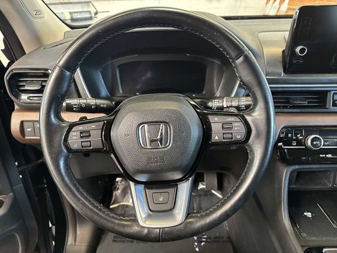 Used 2023 Honda Pilot Elite image 21