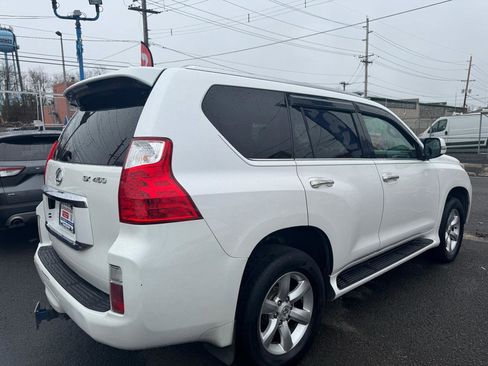Used 2011 Lexus GX 460 Sport Utility image 4