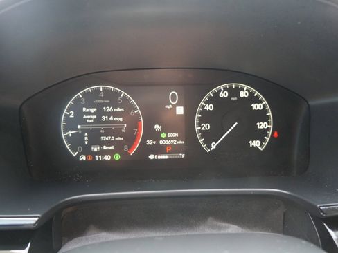 Used 2024 Honda CR-V EX-L image 18