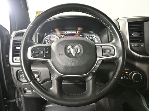 Used 2022 RAM 1500 Big Horn AWD/4WD image 35