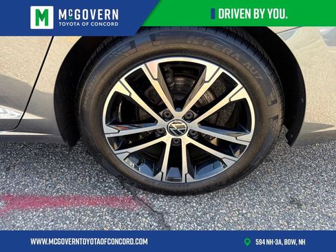 Used 2023 Volkswagen Jetta Sport FWD image 31