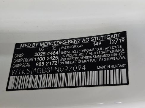 Used 2020 Mercedes-Benz CLA 250 image 33