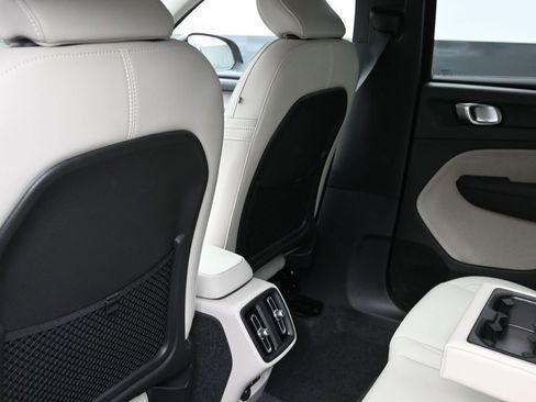 Certified 2026 Volvo XC40 B5 Plus w/ Protection Package Premier AWD/4WD image 12