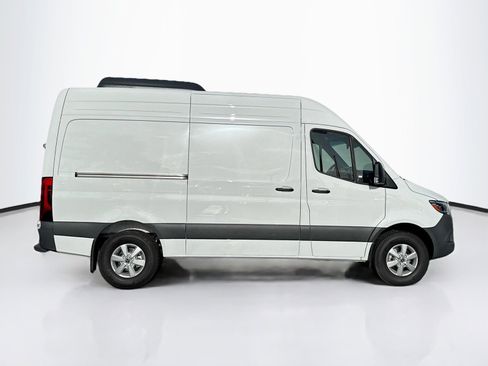 New 2024 Mercedes-Benz Sprinter 2500 image 4