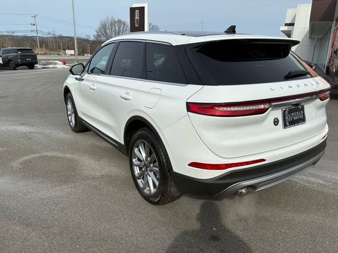 Certified 2022 Lincoln Corsair AWD w/ Premium Package image 3