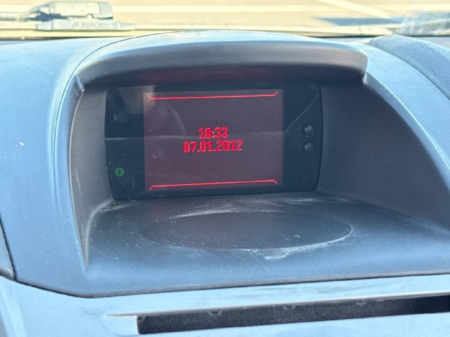 Used 2013 Ford Fiesta SE FWD image 28