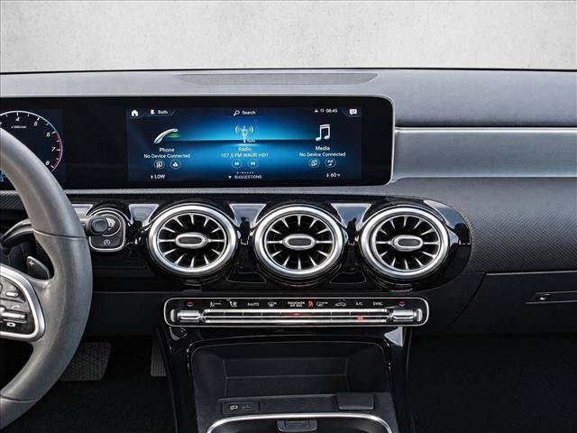 Used 2019 Mercedes-Benz A 220 4MATIC image 26