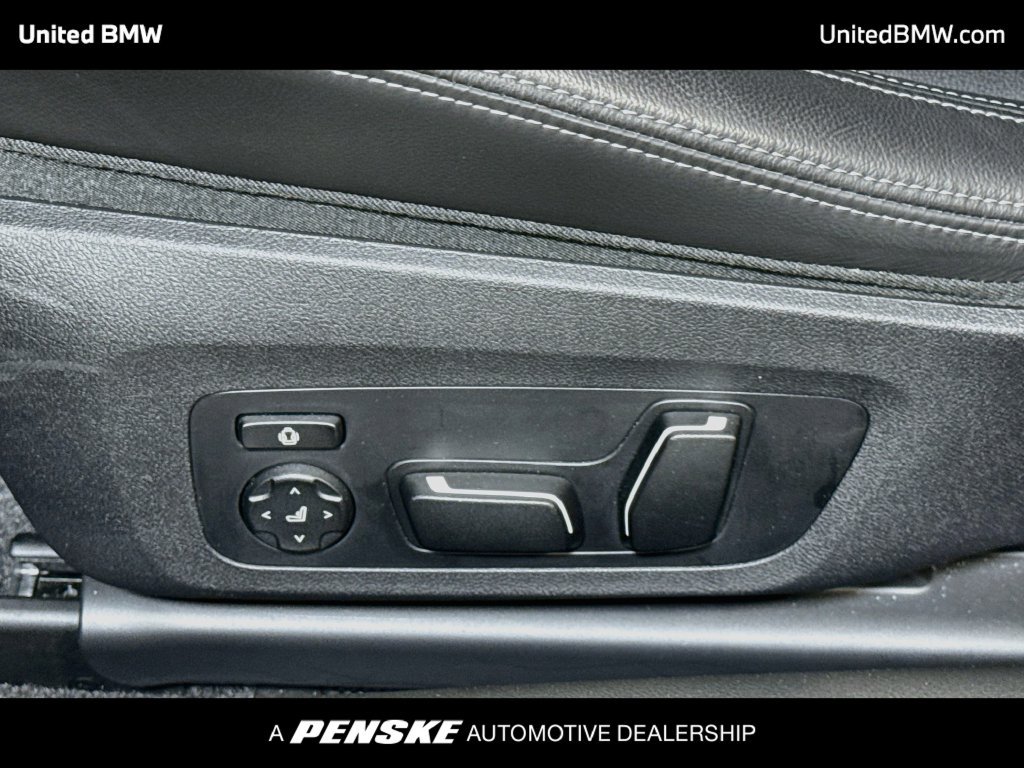 Used 2026 BMW M2 w/ Lighting Package RWD image 11
