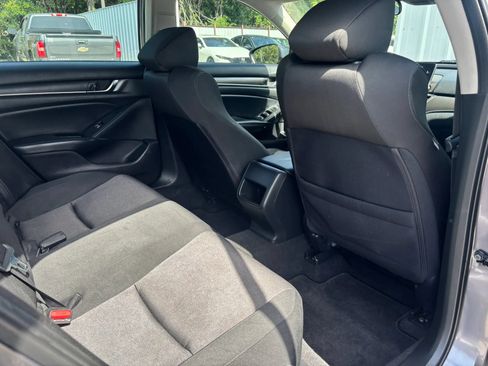 Used 2018 Honda Accord Hybrid image 47